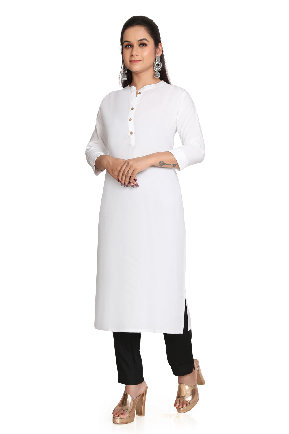 Meniki Women's Rayon Kurti with Wooden Buttons