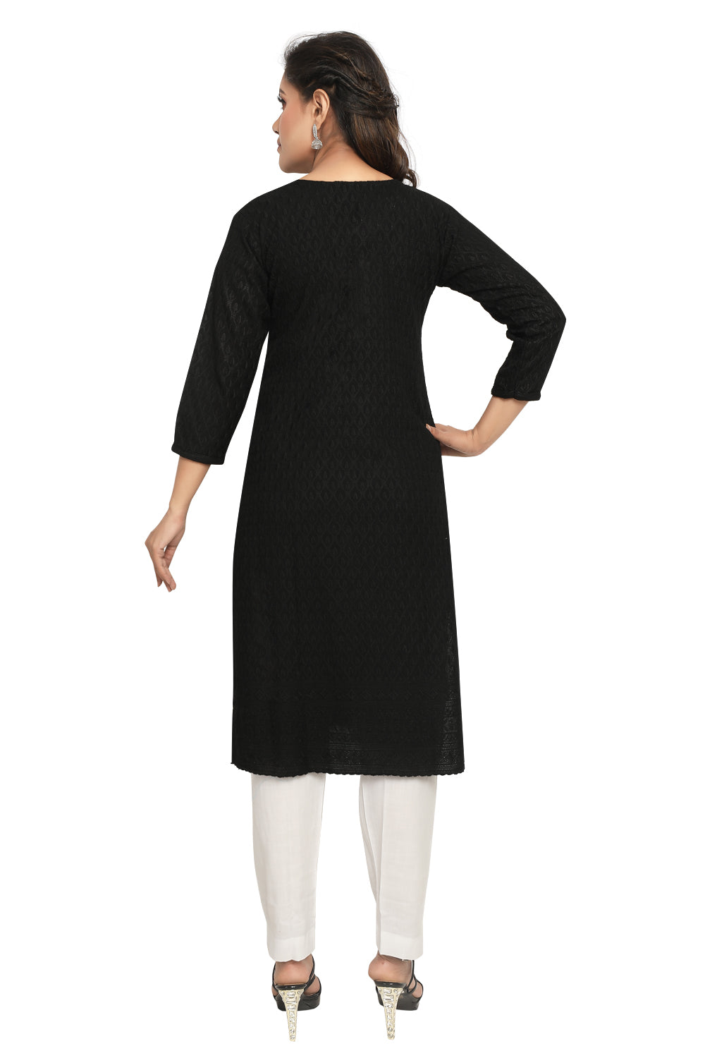 Meniki Women's Chikankari Embroidered Cotton Kurti