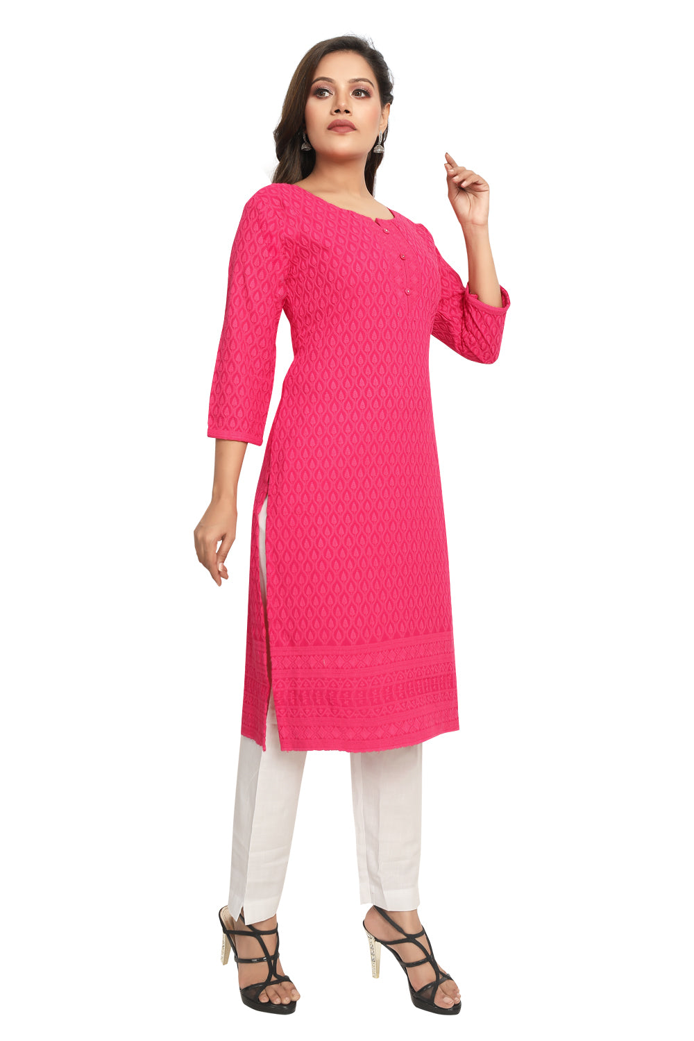 Meniki Women's Chikankari Embroidered Cotton Kurti