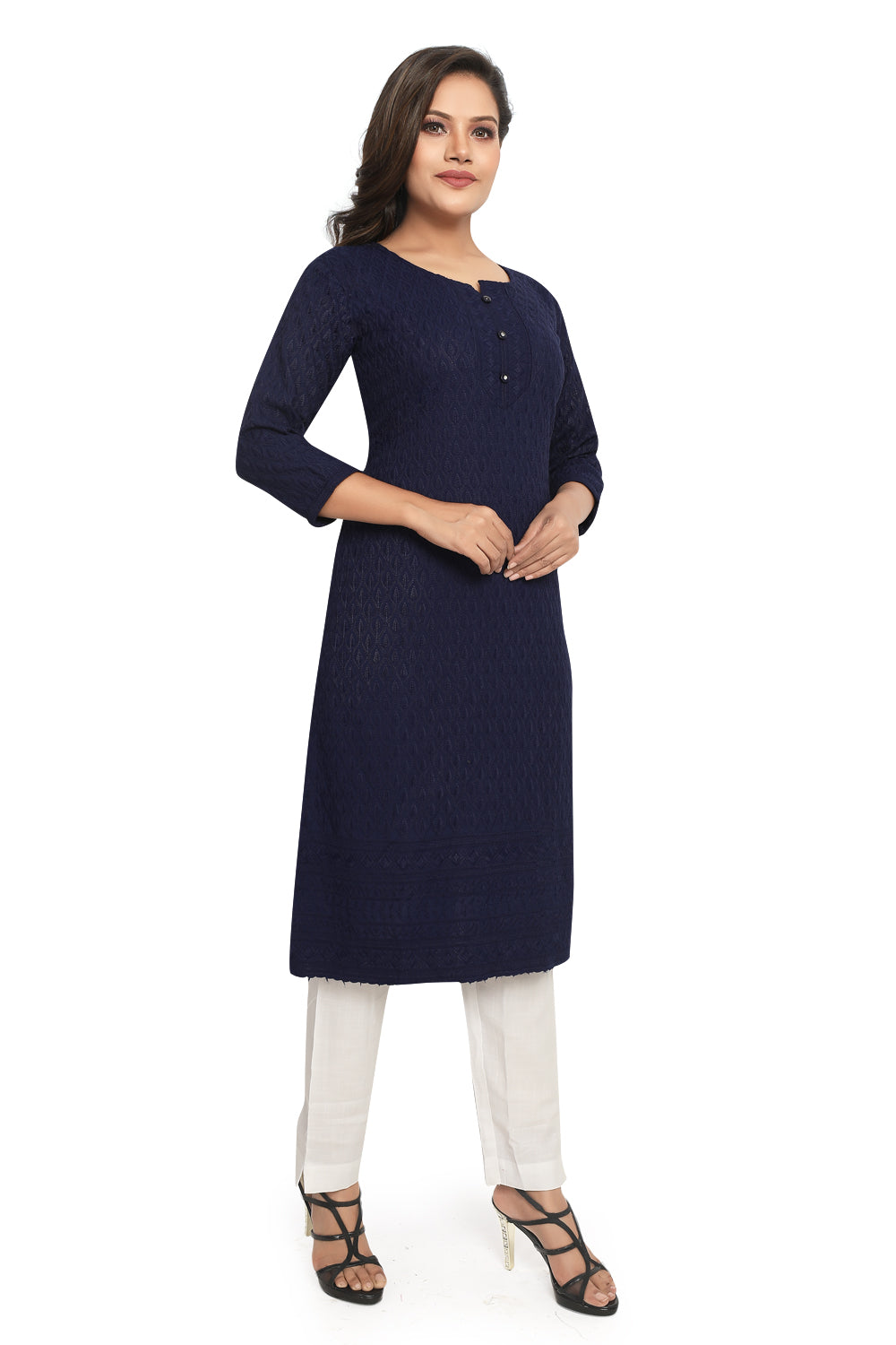 Meniki Women's Chikankari Embroidered Cotton Kurti