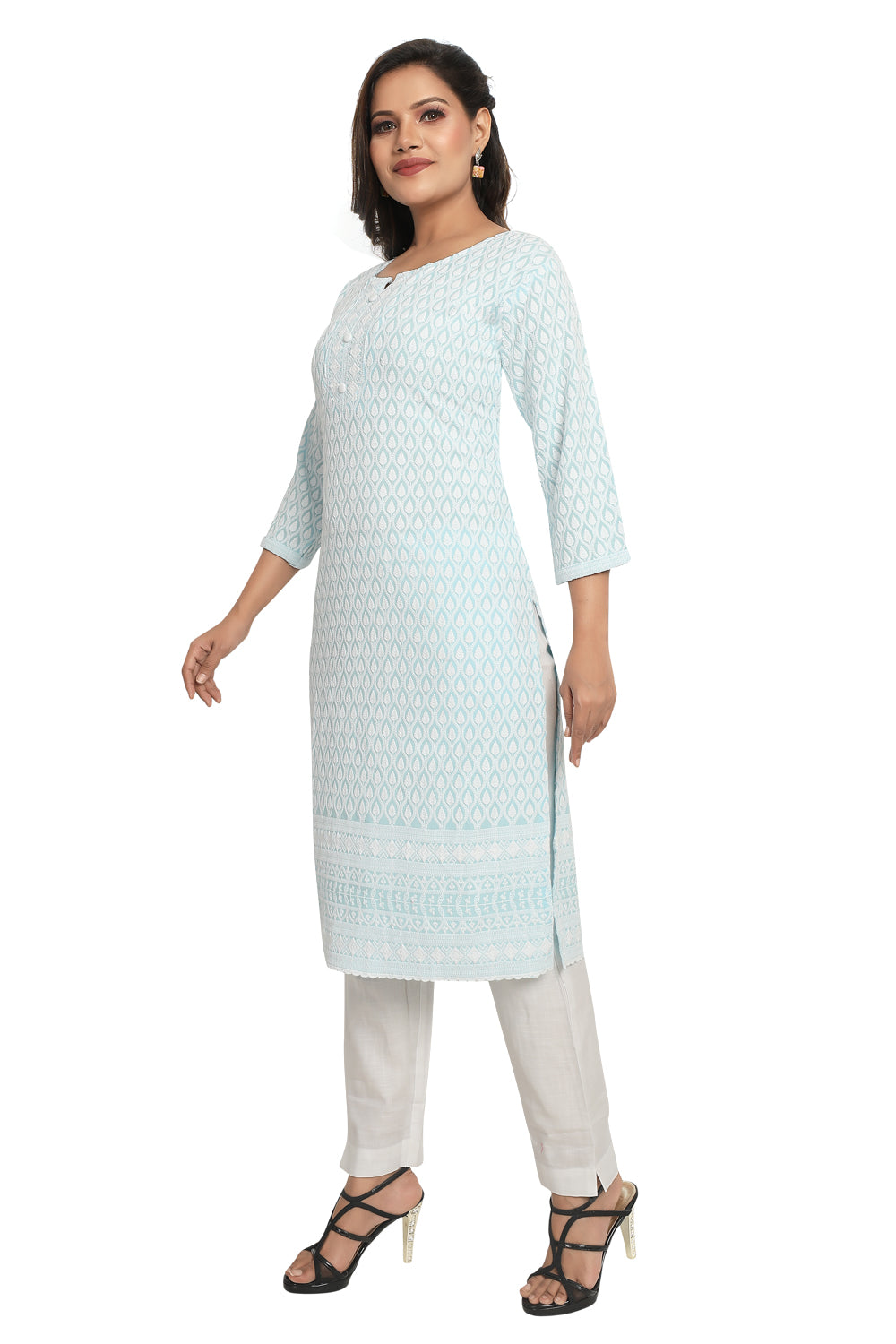 Meniki Women's Chikankari Embroidered Cotton Kurti