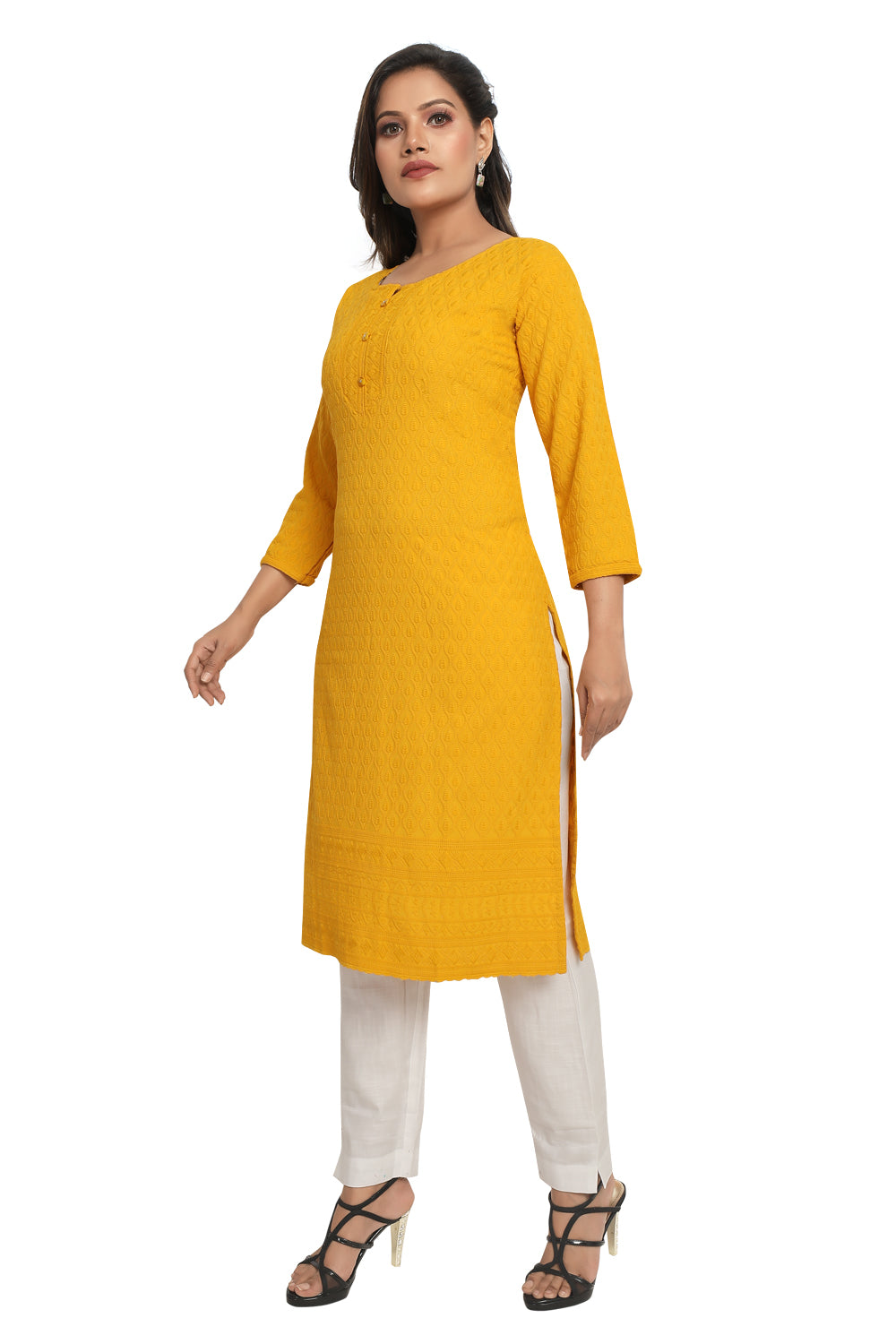 Meniki Women's Chikankari Embroidered Cotton Kurti