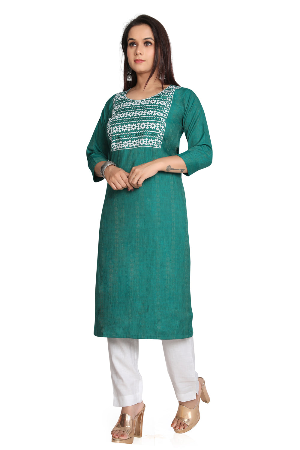 Meniki Women's Embroidered Rayon Printed Kurti