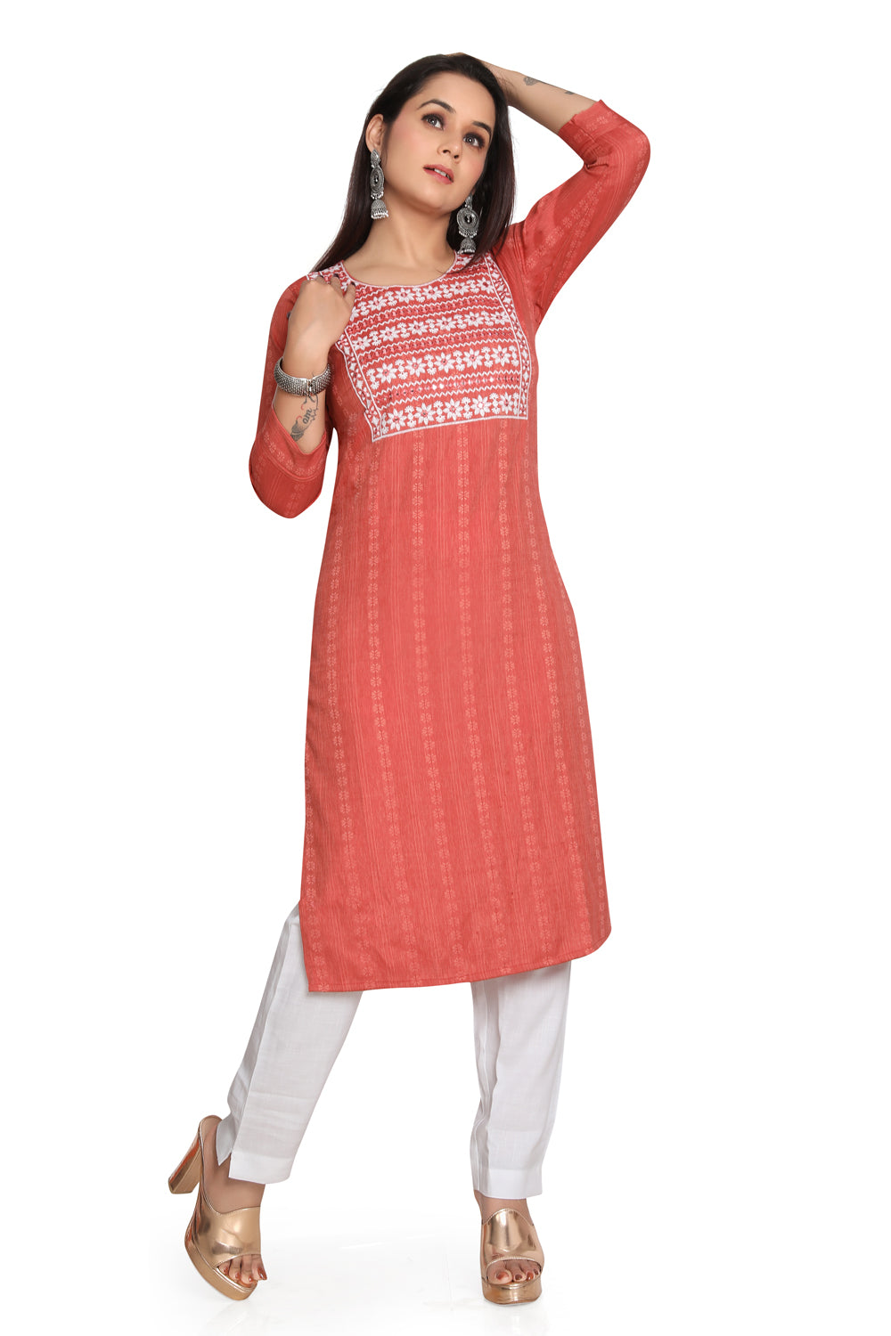 Meniki Women's Embroidered Rayon Printed Kurti