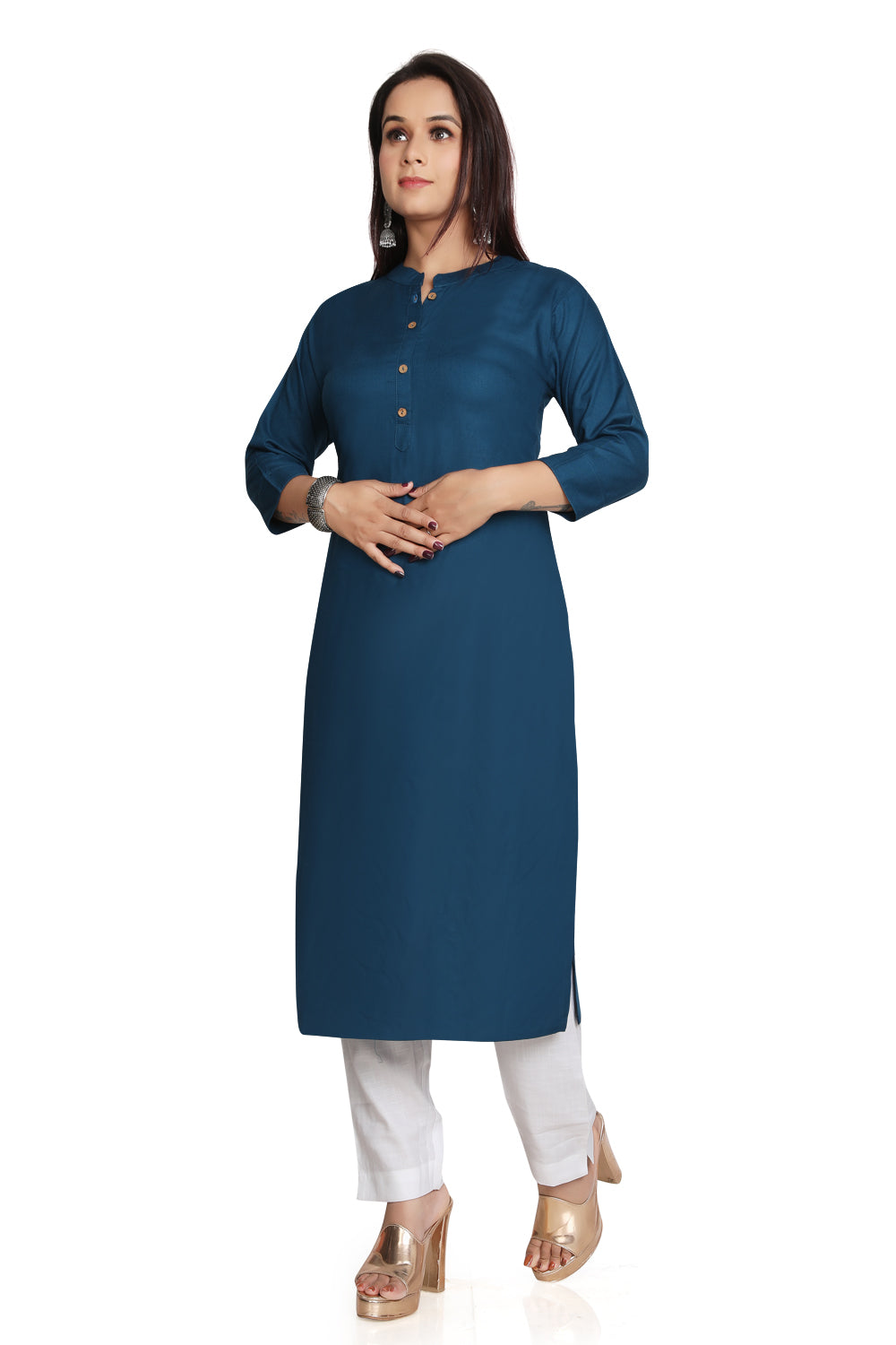 Meniki Women's Rayon Kurti With Wooden Buttons