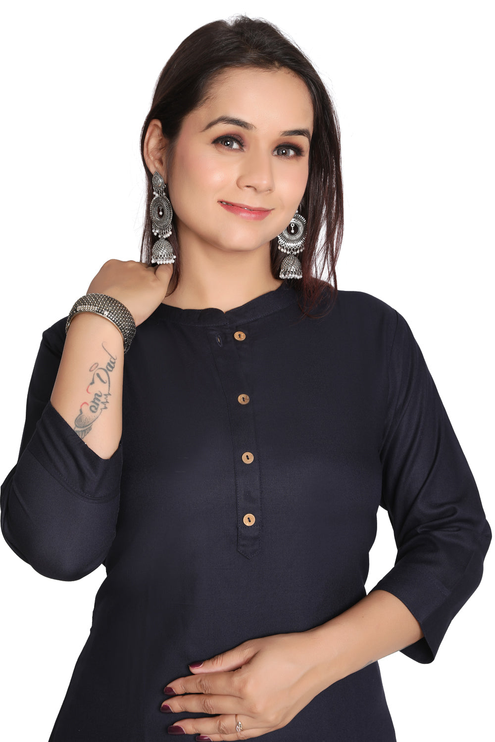 Meniki Women's Rayon Kurti with Wooden Buttons